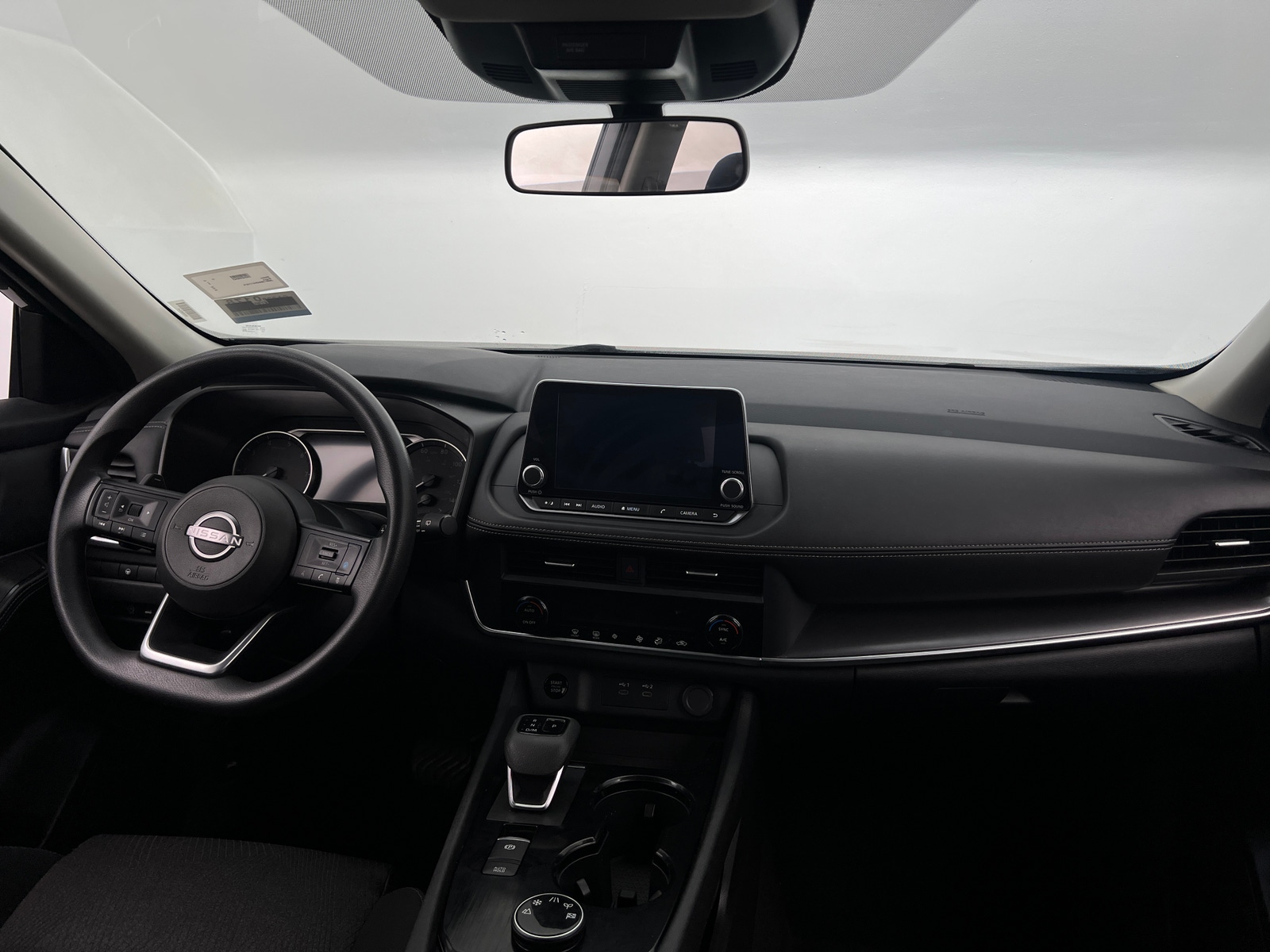 Thumbnail: 2024 Nissan Rogue - 3