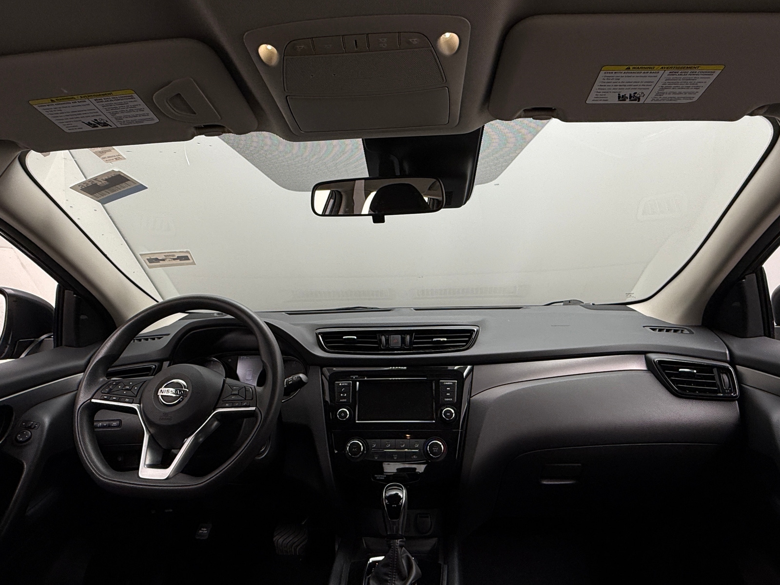 Thumbnail: 2022 Nissan Rogue Sport - 3