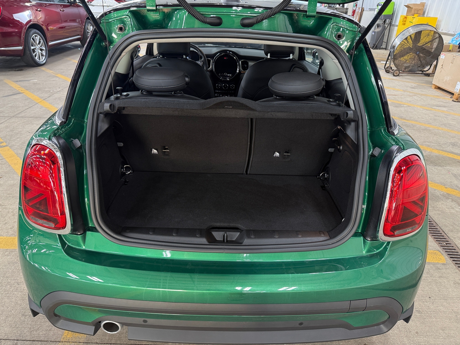 Thumbnail: 2023 MINI Cooper Hardtop - 6