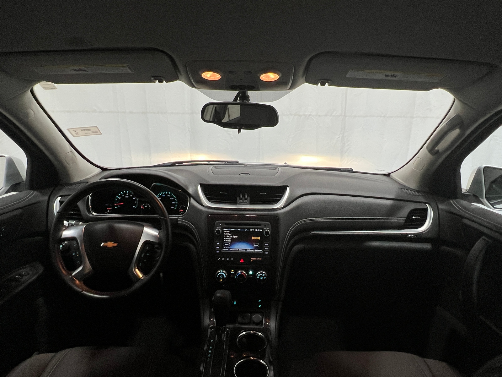 Thumbnail: 2016 Chevrolet Traverse - 3