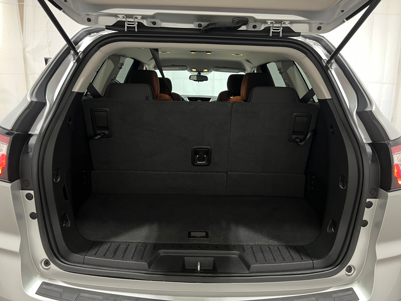 Thumbnail: 2016 Chevrolet Traverse - 7