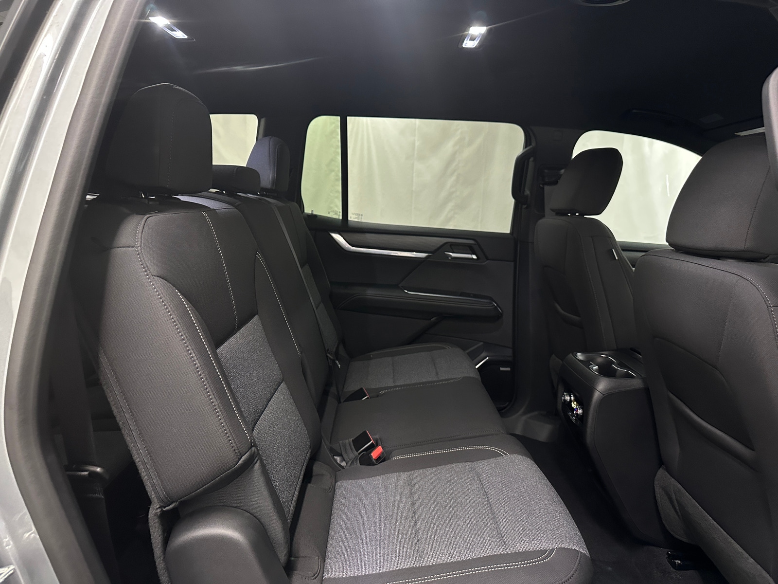 Thumbnail: 2025 GMC Acadia - 6