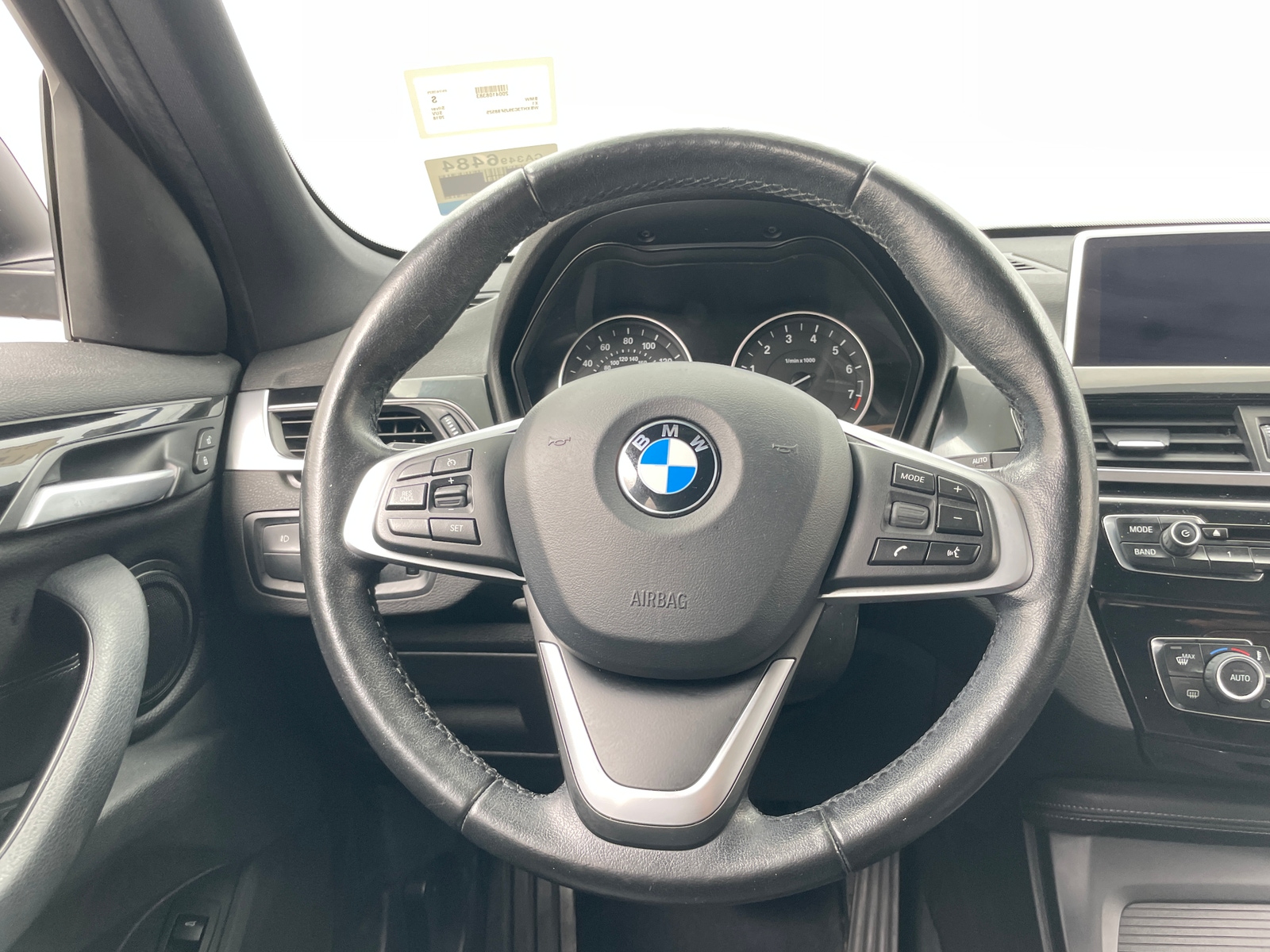 Thumbnail: 2018 BMW X1 - 4