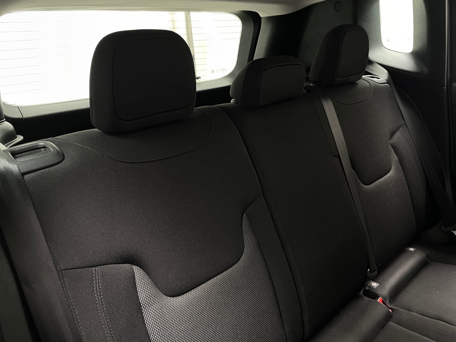 Thumbnail: 2019 Jeep Renegade - 6