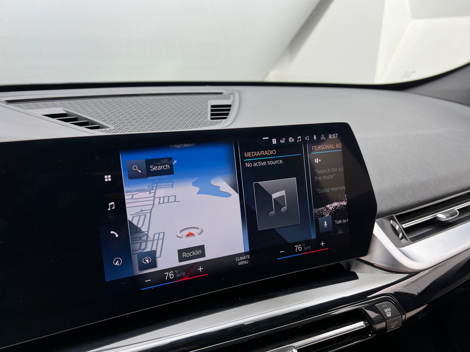 Thumbnail: 2023 BMW X1 - 3