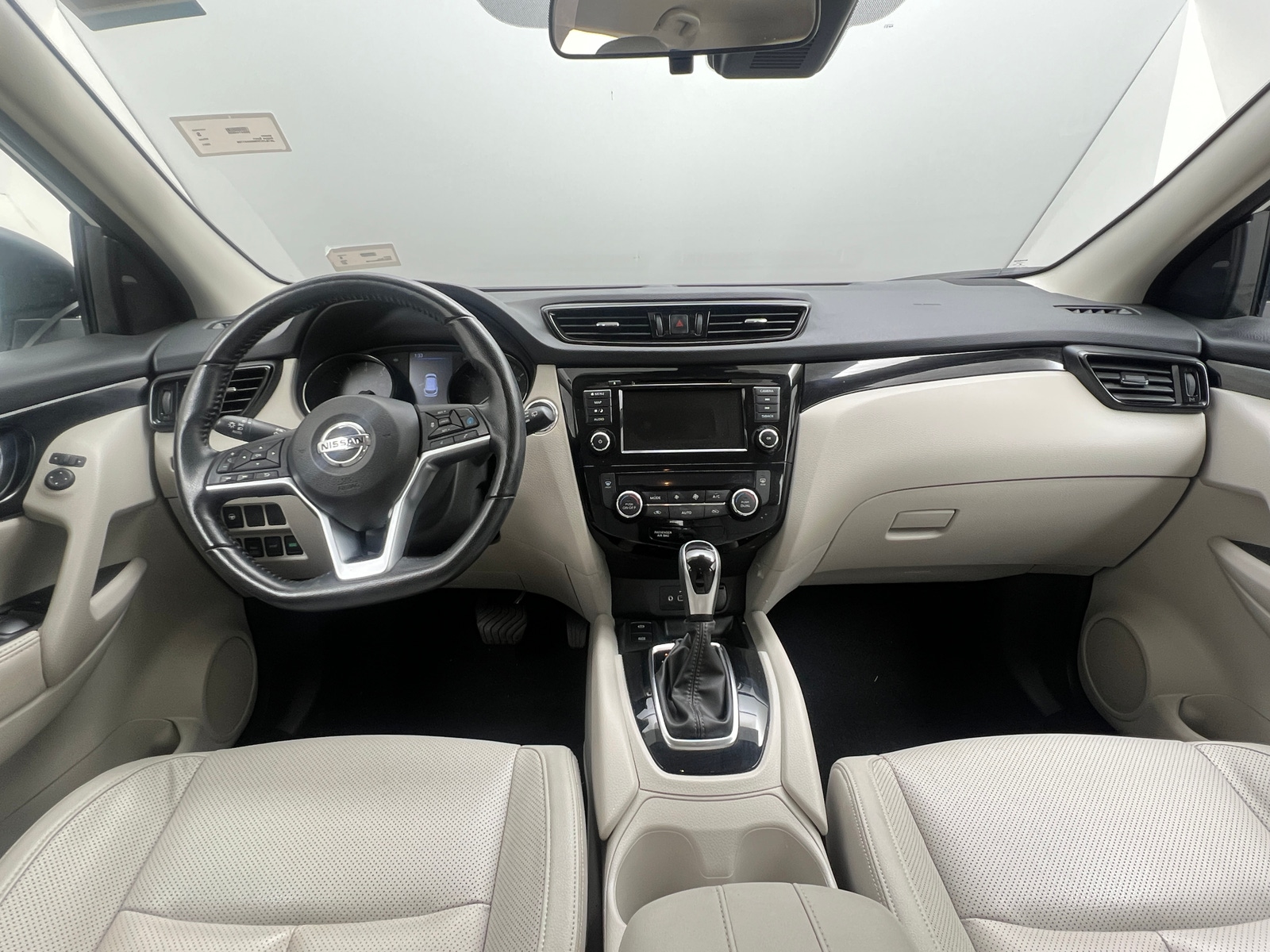 Thumbnail: 2021 Nissan Rogue Sport - 2