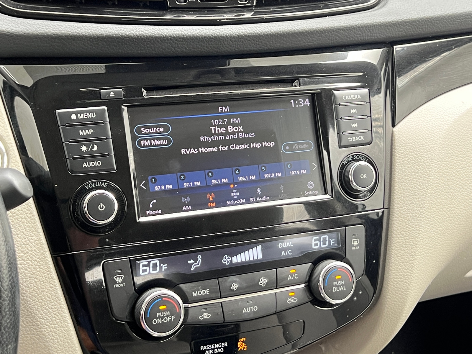 Thumbnail: 2021 Nissan Rogue Sport - 3