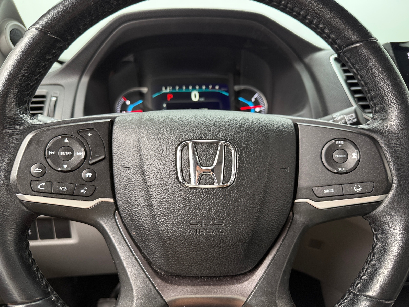 Thumbnail: 2019 Honda Pilot - 4