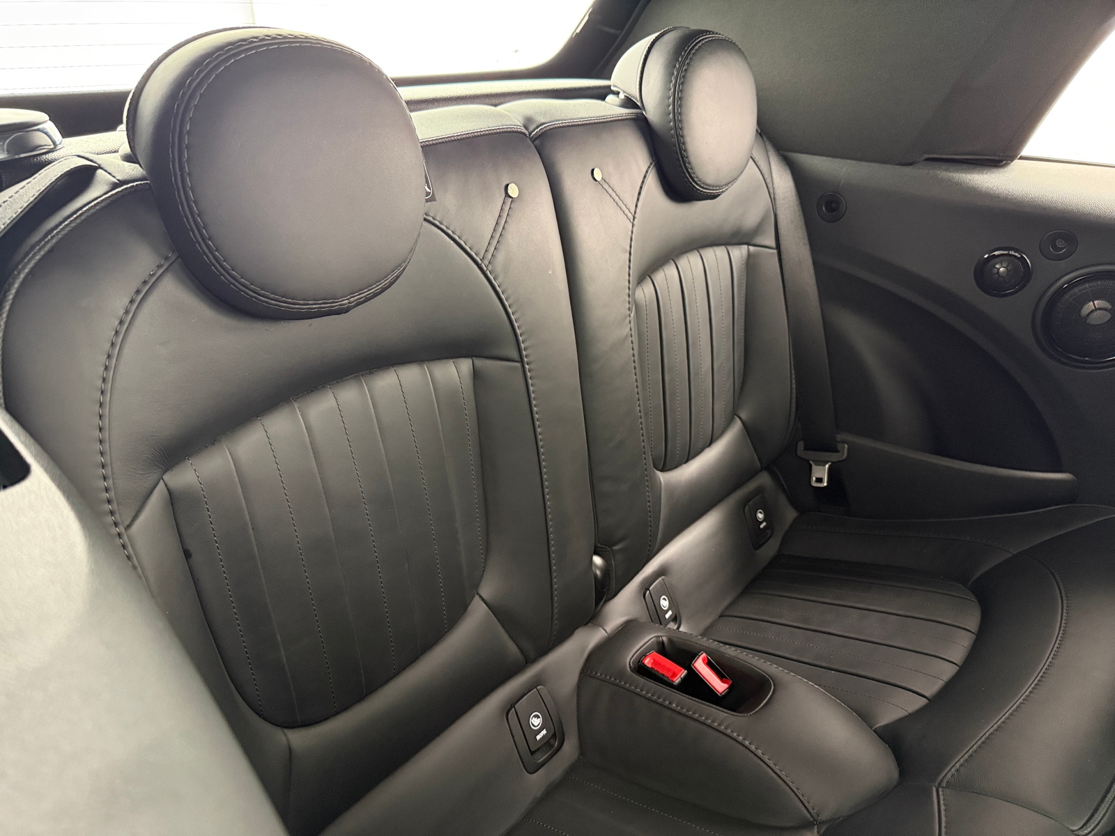 Thumbnail: 2024 MINI Cooper Convertible - 6