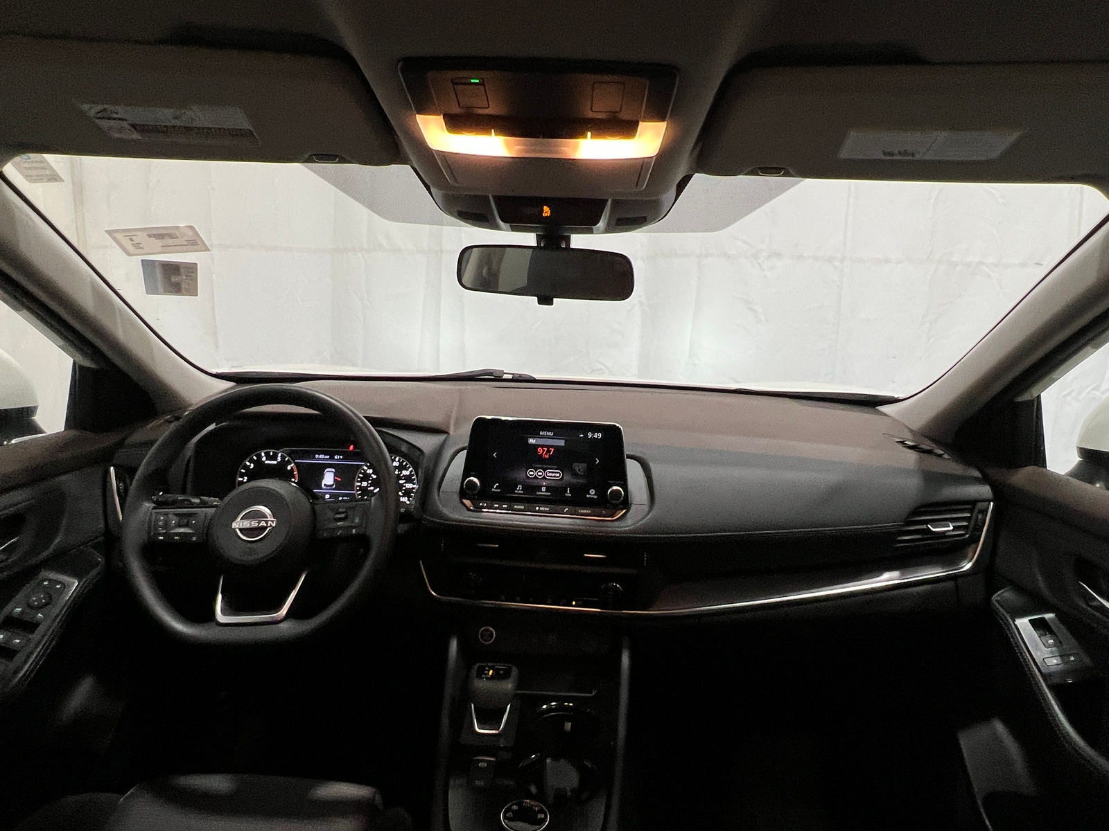 Thumbnail: 2023 Nissan Rogue - 3