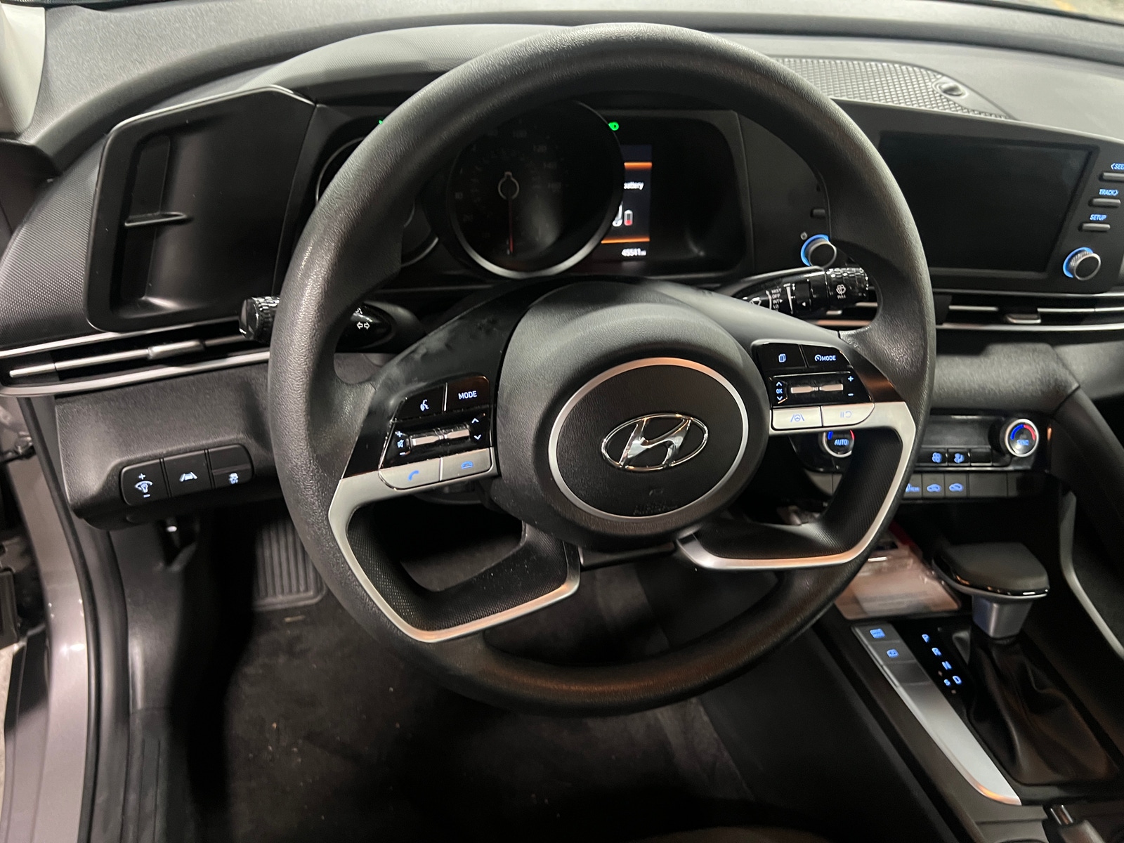 Thumbnail: 2021 Hyundai Elantra - 5