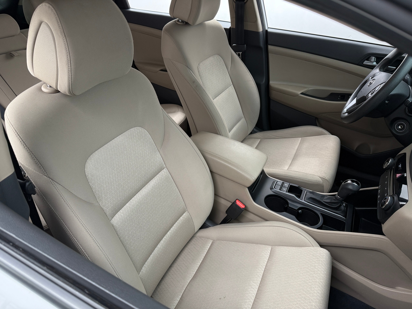 Thumbnail: 2016 Hyundai Tucson - 2