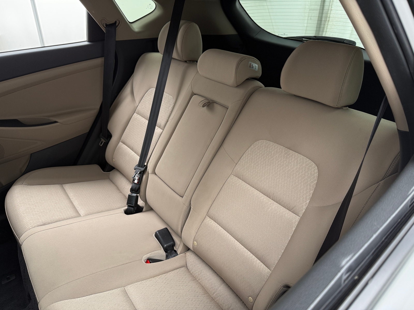 Thumbnail: 2016 Hyundai Tucson - 6