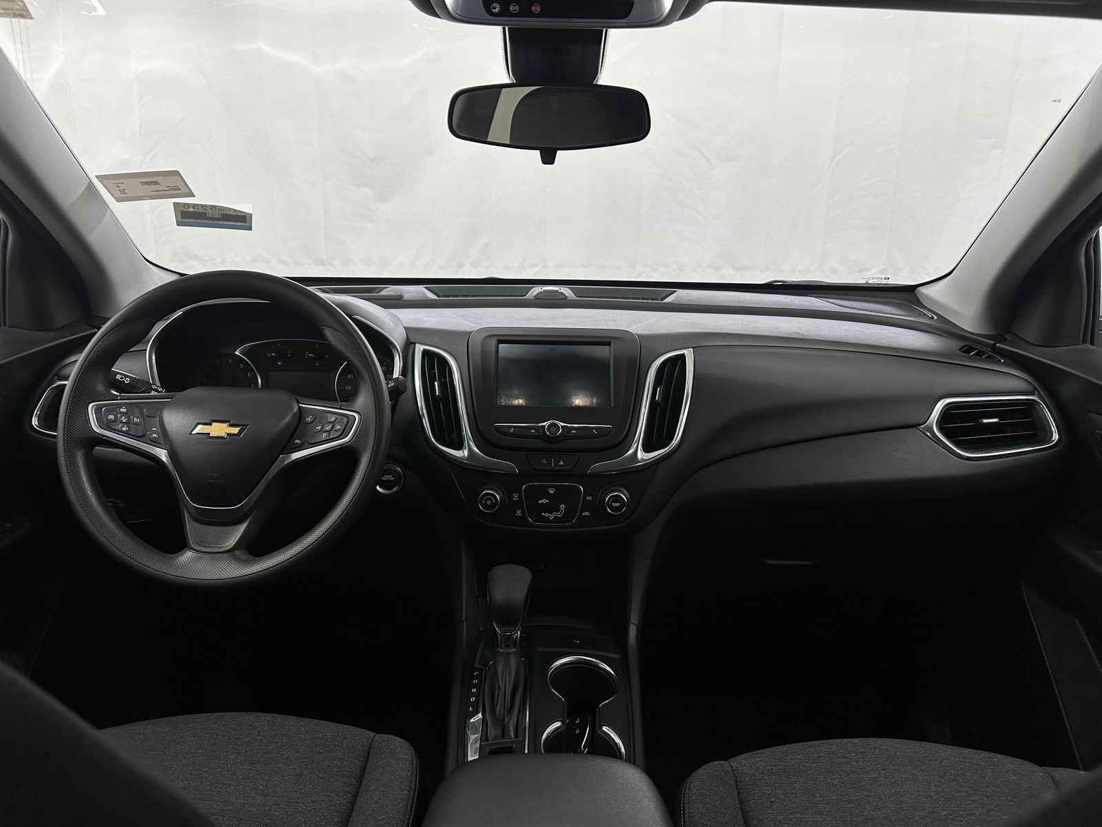 Thumbnail: 2023 Chevrolet Equinox - 3