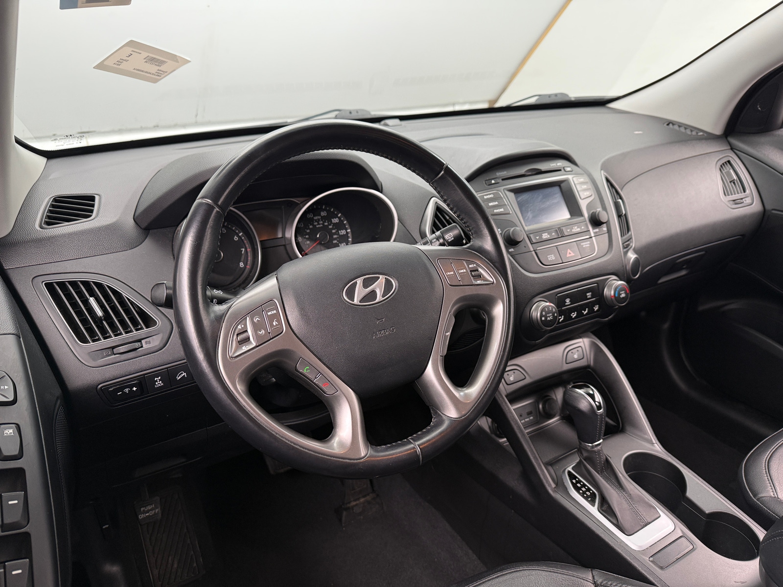Thumbnail: 2014 Hyundai Tucson - 4