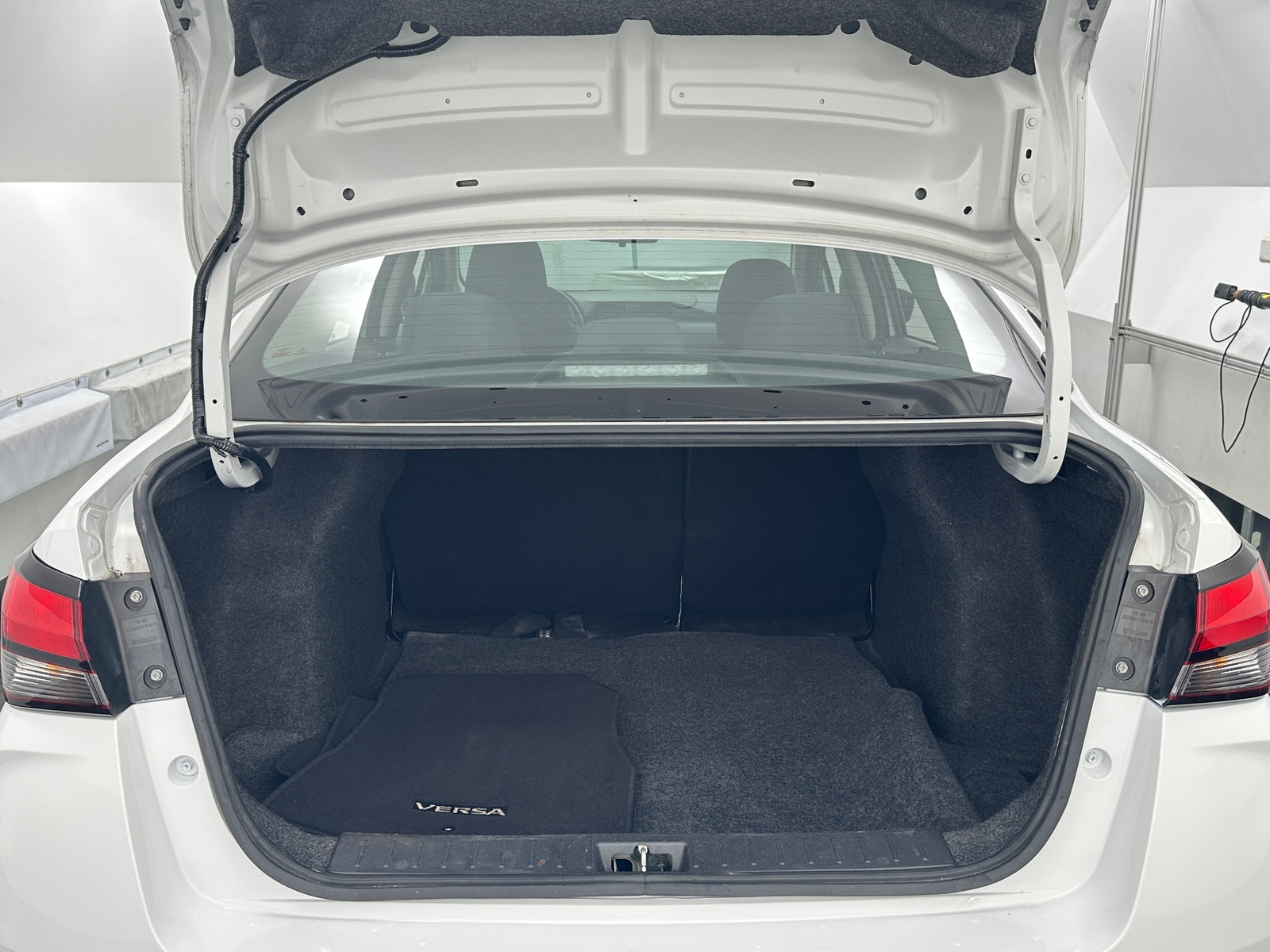 Thumbnail: 2022 Nissan Versa - 6