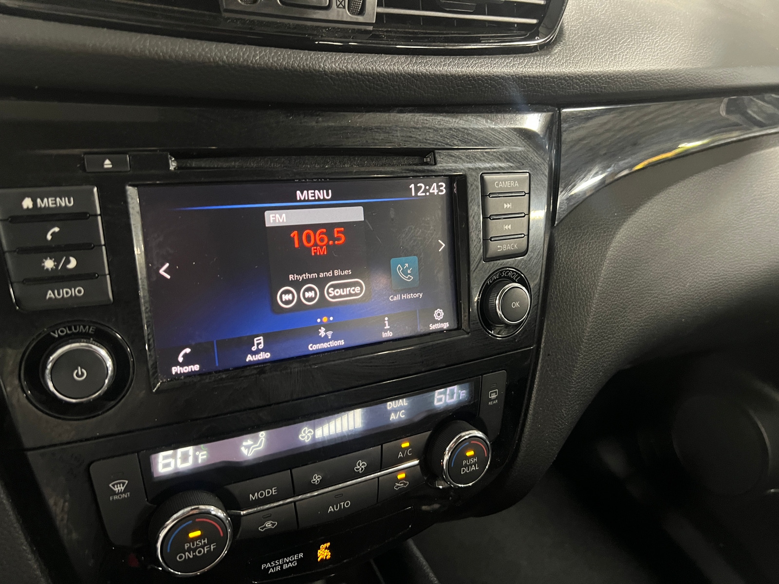 Thumbnail: 2020 Nissan Rogue Sport - 4