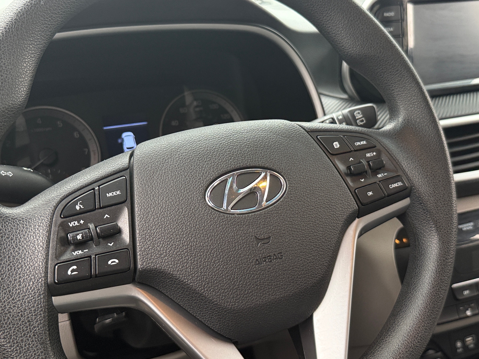 Thumbnail: 2019 Hyundai Tucson - 5