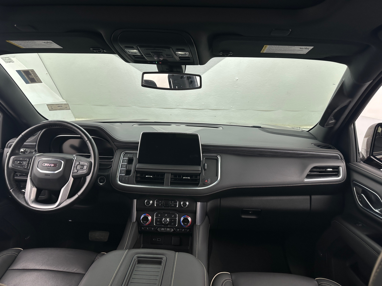 Thumbnail: 2022 GMC Yukon - 2