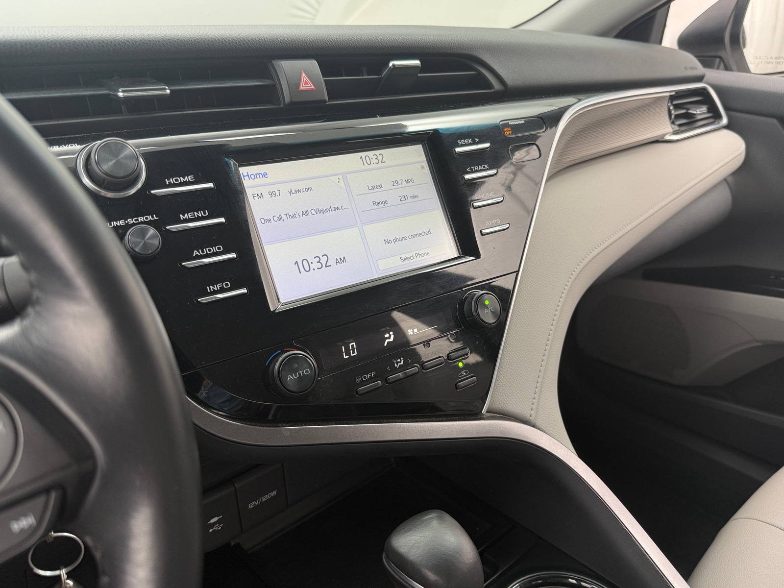 Thumbnail: 2018 Toyota Camry - 4