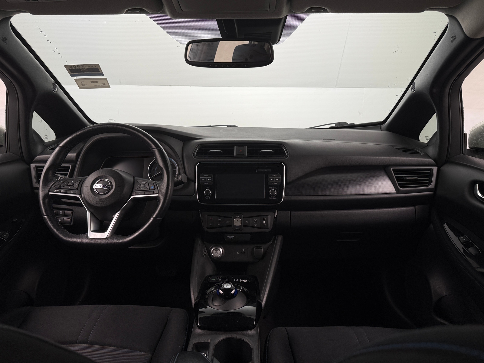 Thumbnail: 2018 Nissan Leaf - 3