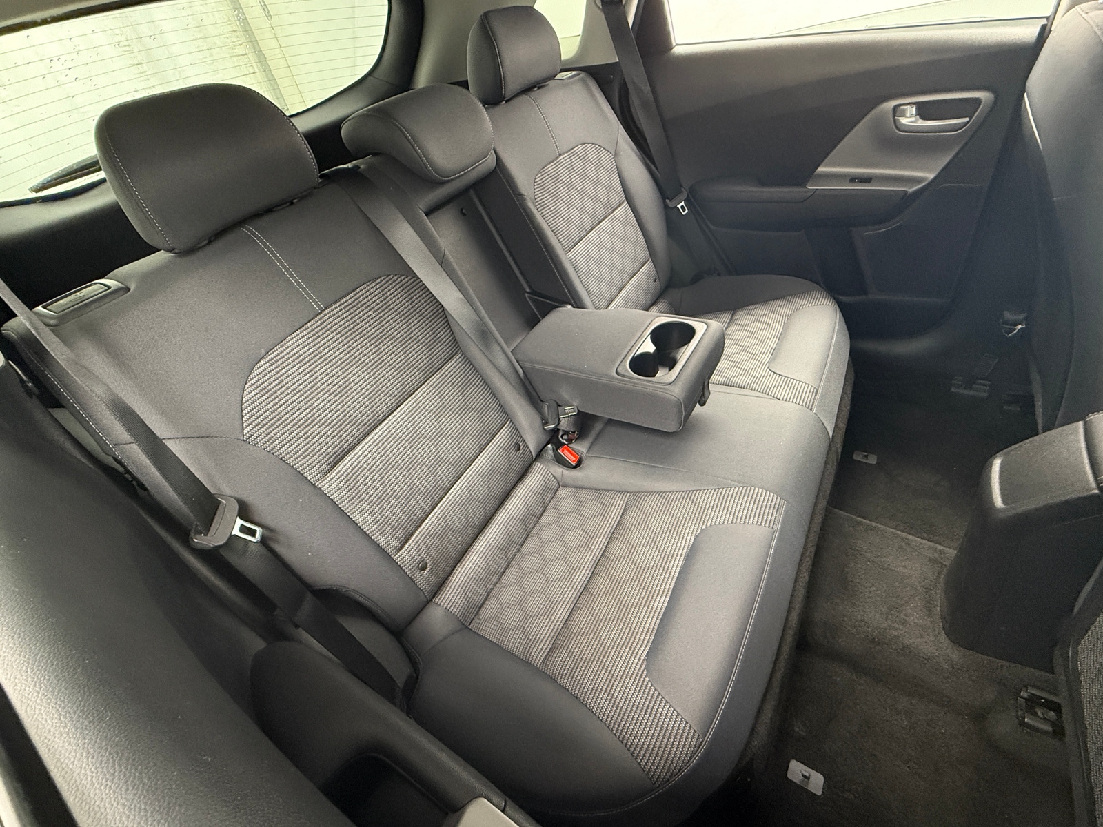Thumbnail: 2019 Kia Niro - 6