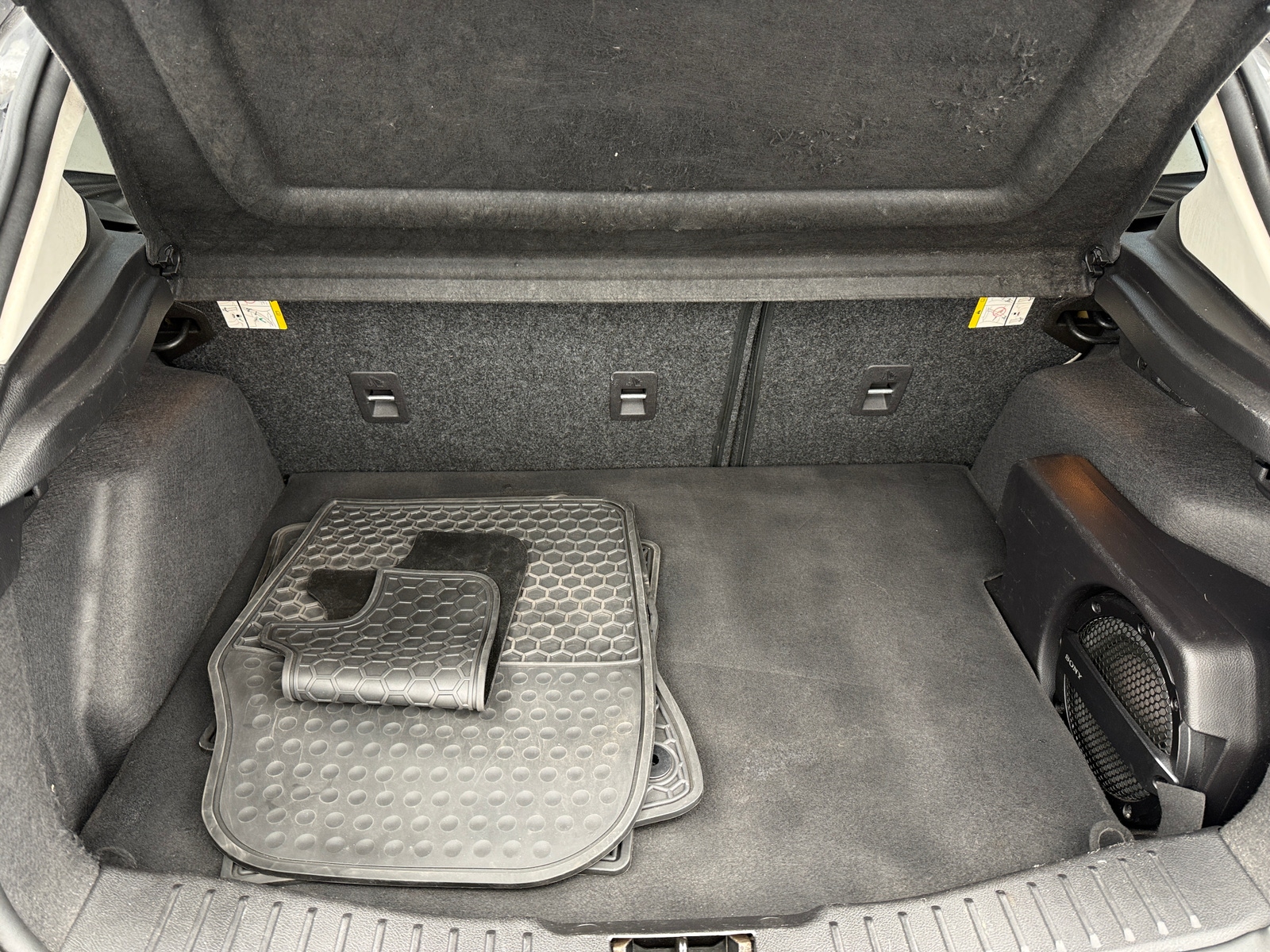 Thumbnail: 2016 Ford Focus - 6