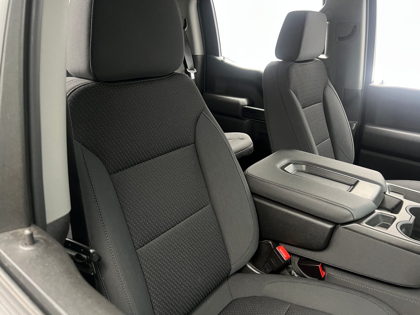 Thumbnail: 2021 Chevrolet Silverado 1500 - 2