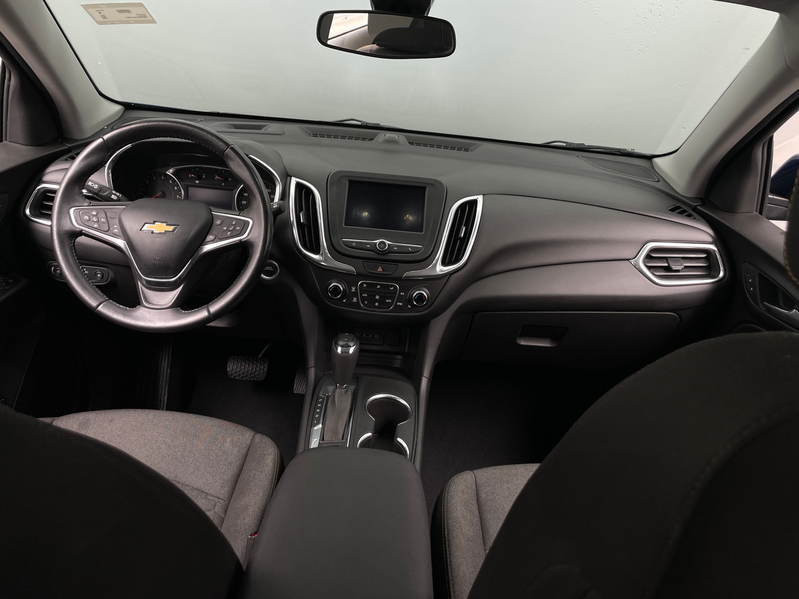Thumbnail: 2020 Chevrolet Equinox - 3