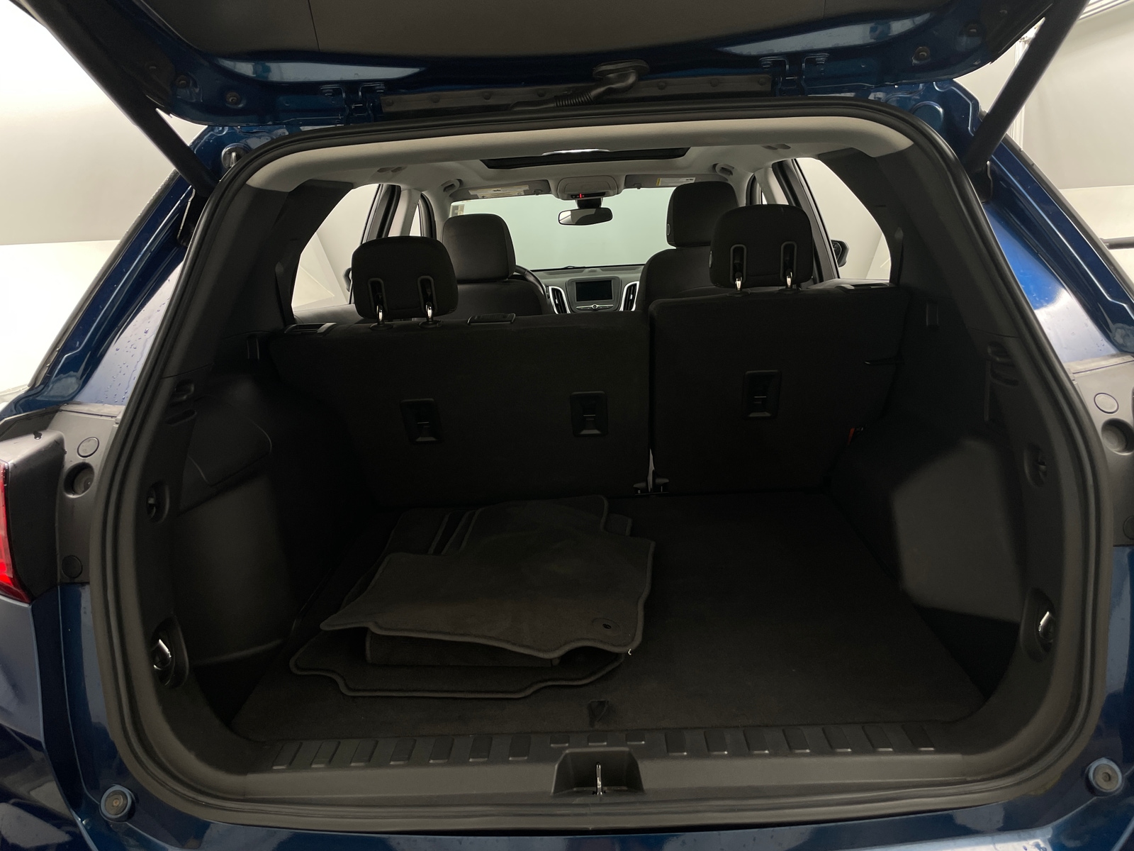 Thumbnail: 2020 Chevrolet Equinox - 7