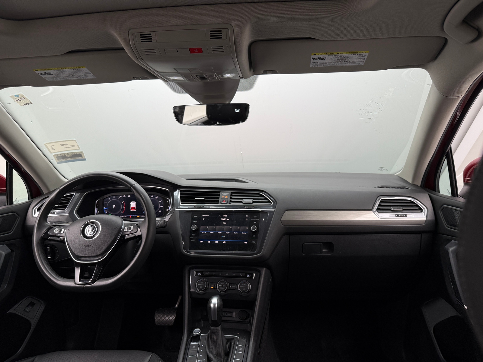 Thumbnail: 2020 Volkswagen Tiguan - 2