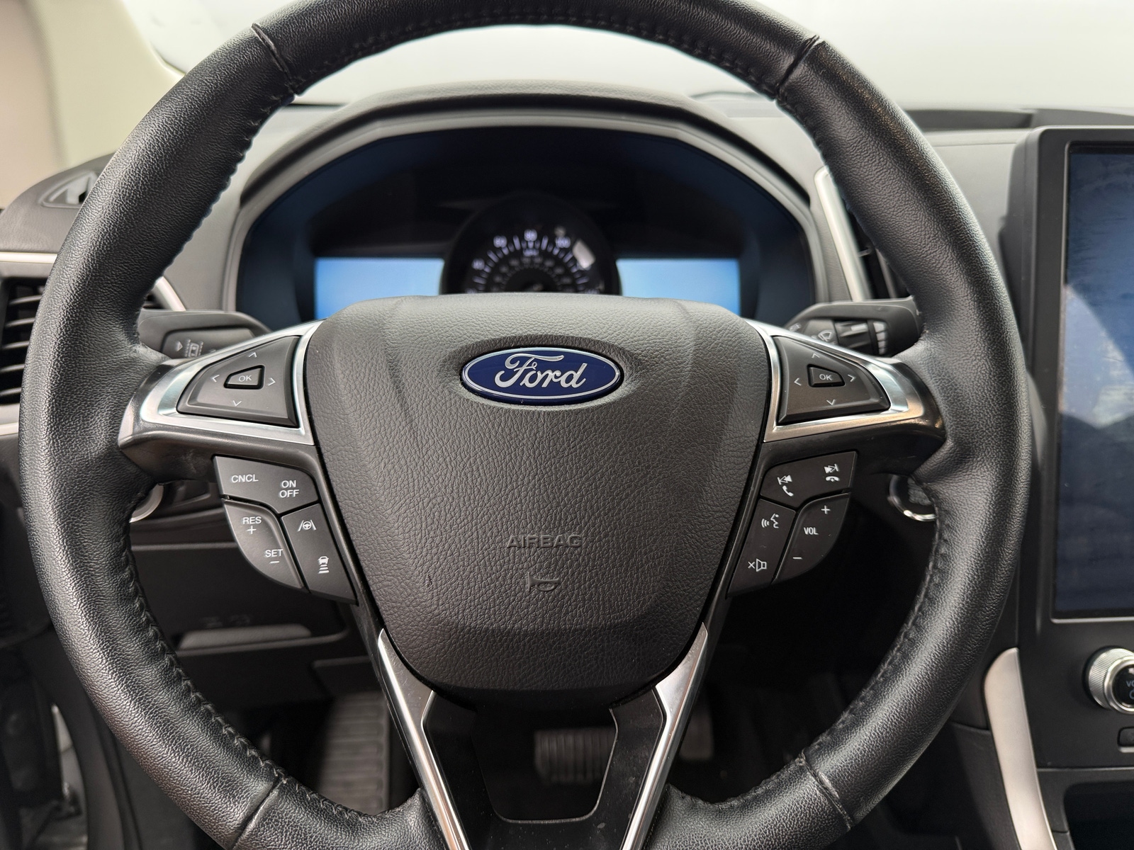 Thumbnail: 2024 Ford Edge - 4