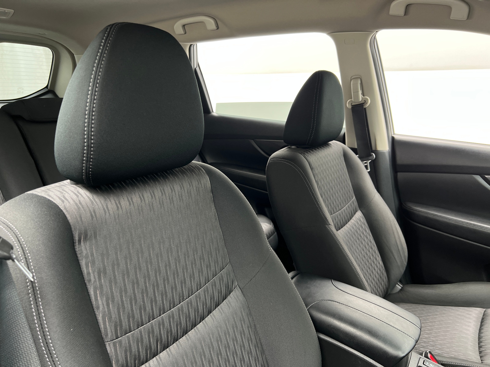 Thumbnail: 2020 Nissan Rogue - 2
