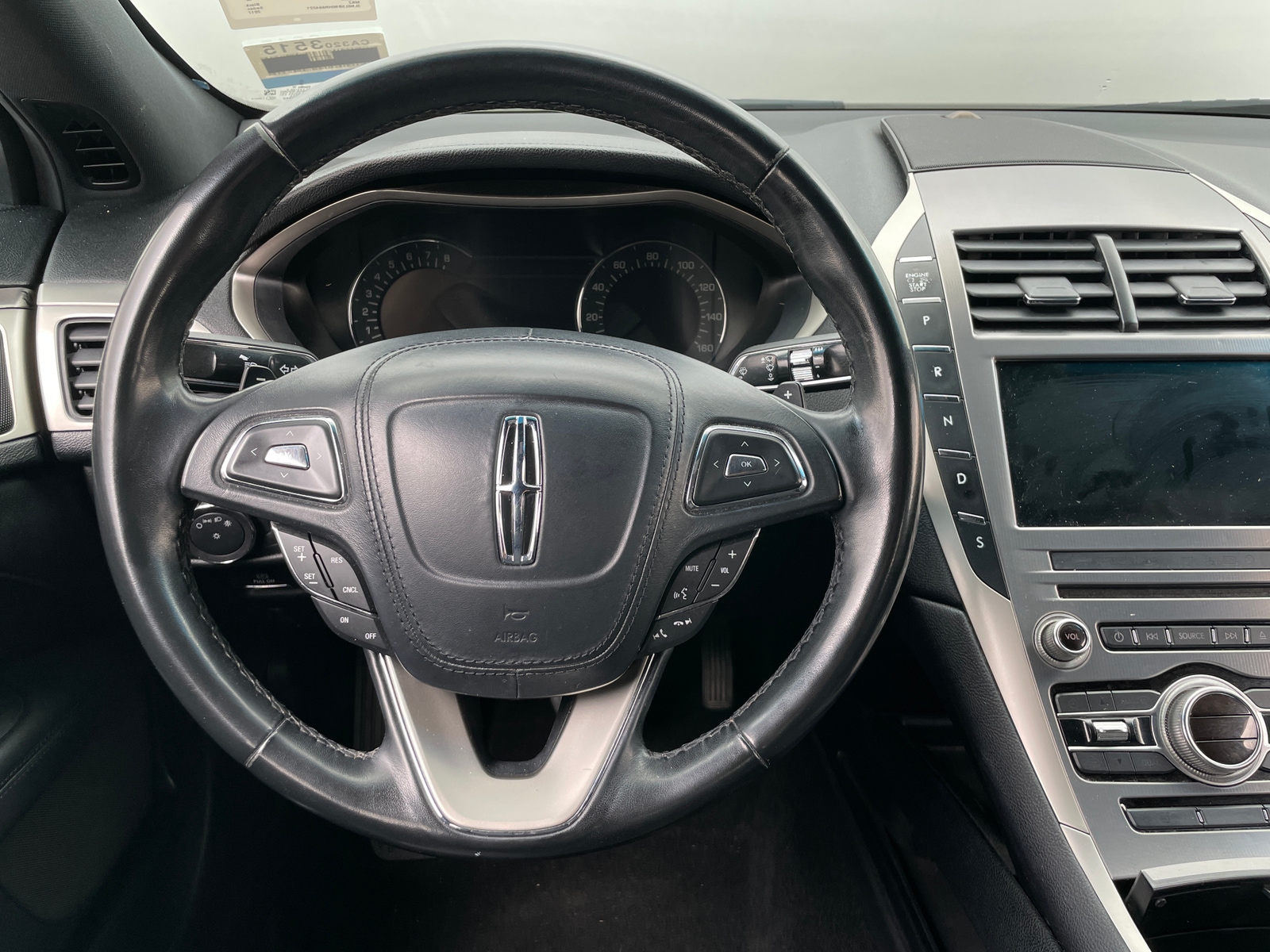 Thumbnail: 2017 Lincoln MKZ - 4