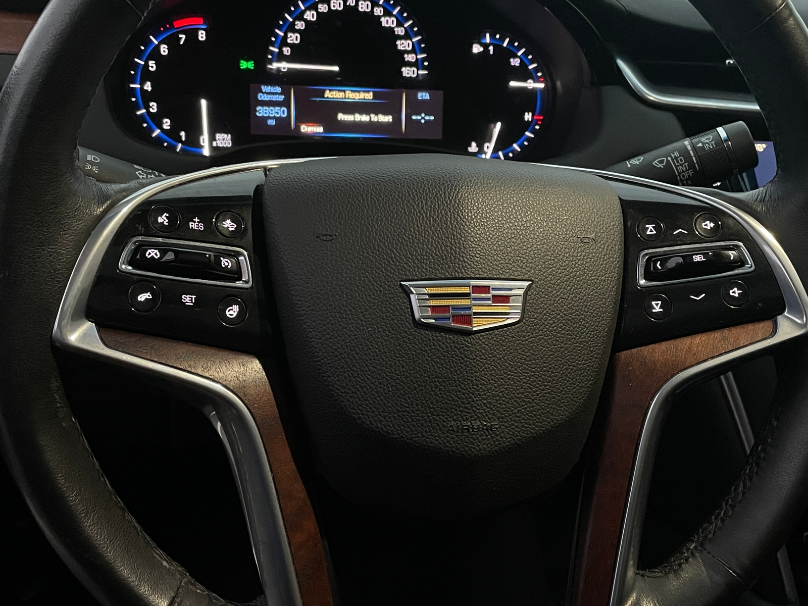 Thumbnail: 2016 Cadillac XTS - 4