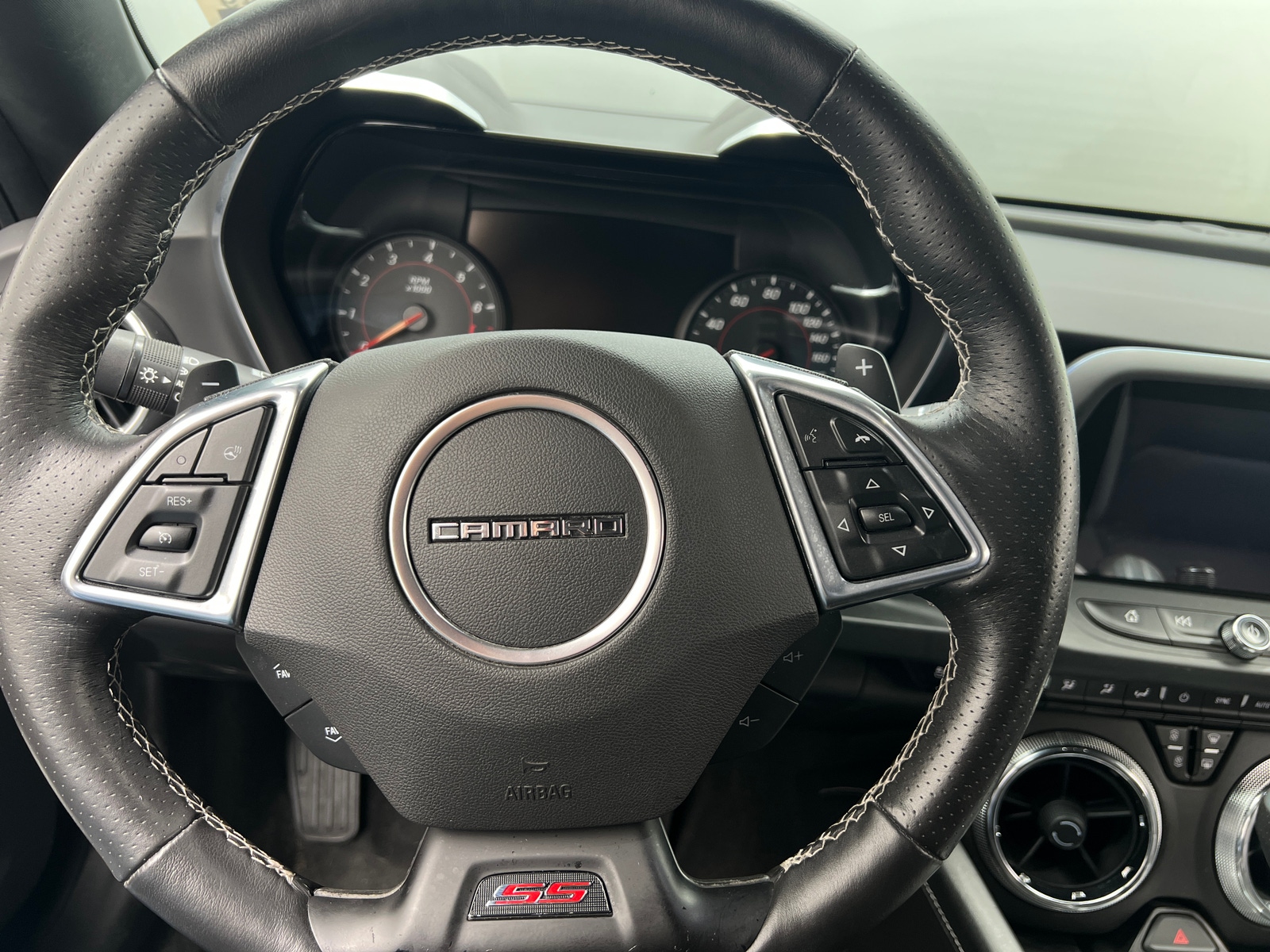 Thumbnail: 2016 Chevrolet Camaro - 3