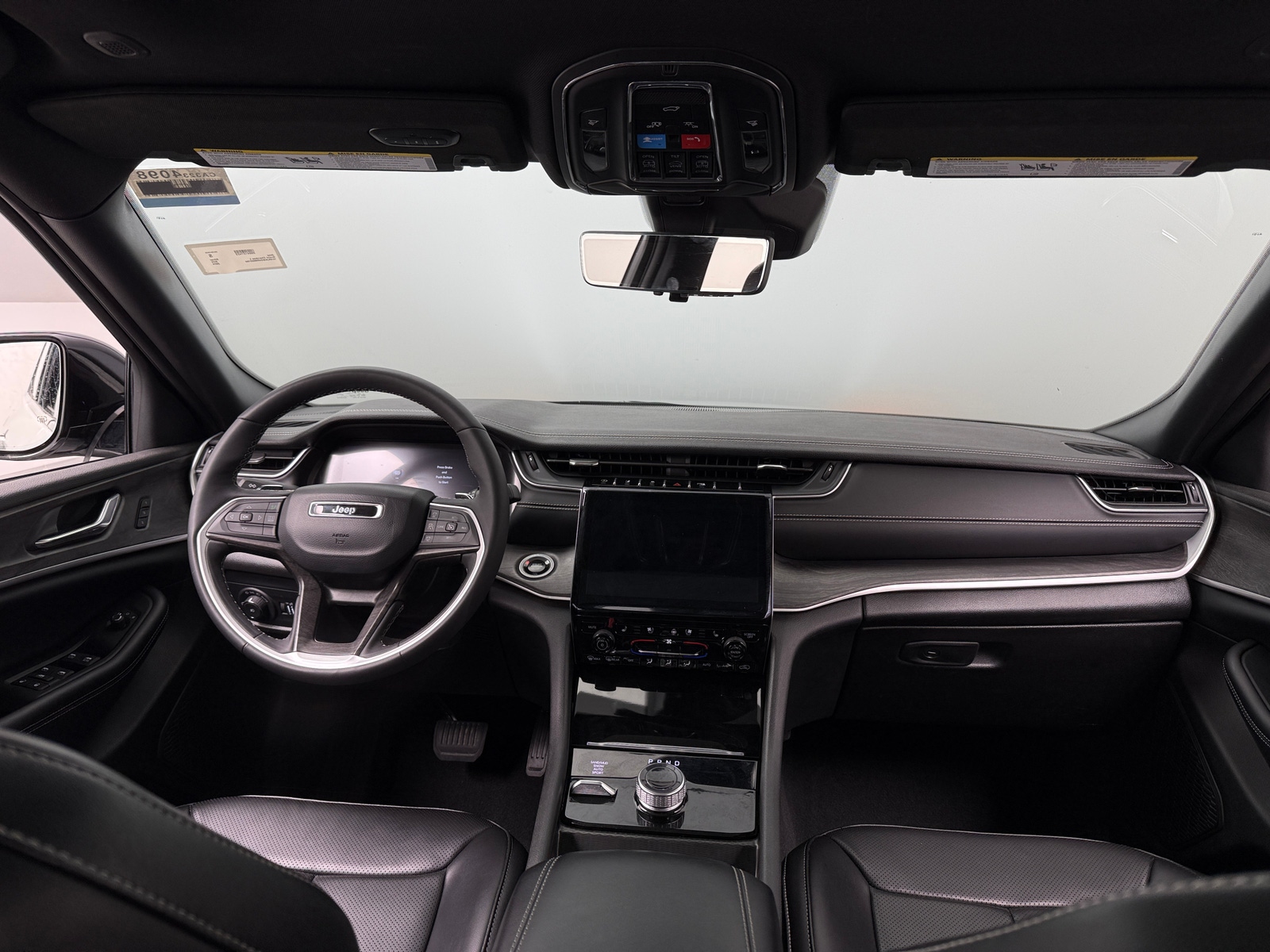 Thumbnail: 2024 Jeep Grand Cherokee L - 2