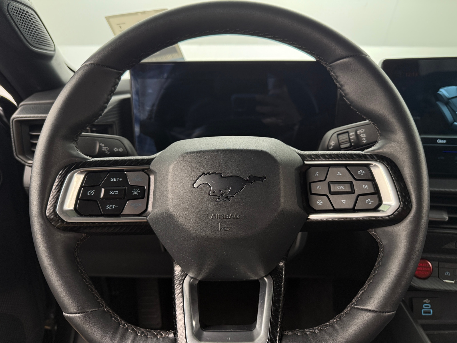 Thumbnail: 2025 Ford Mustang - 4