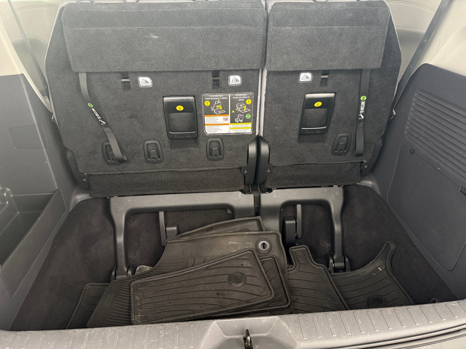 Thumbnail: 2021 Toyota Sienna - 6