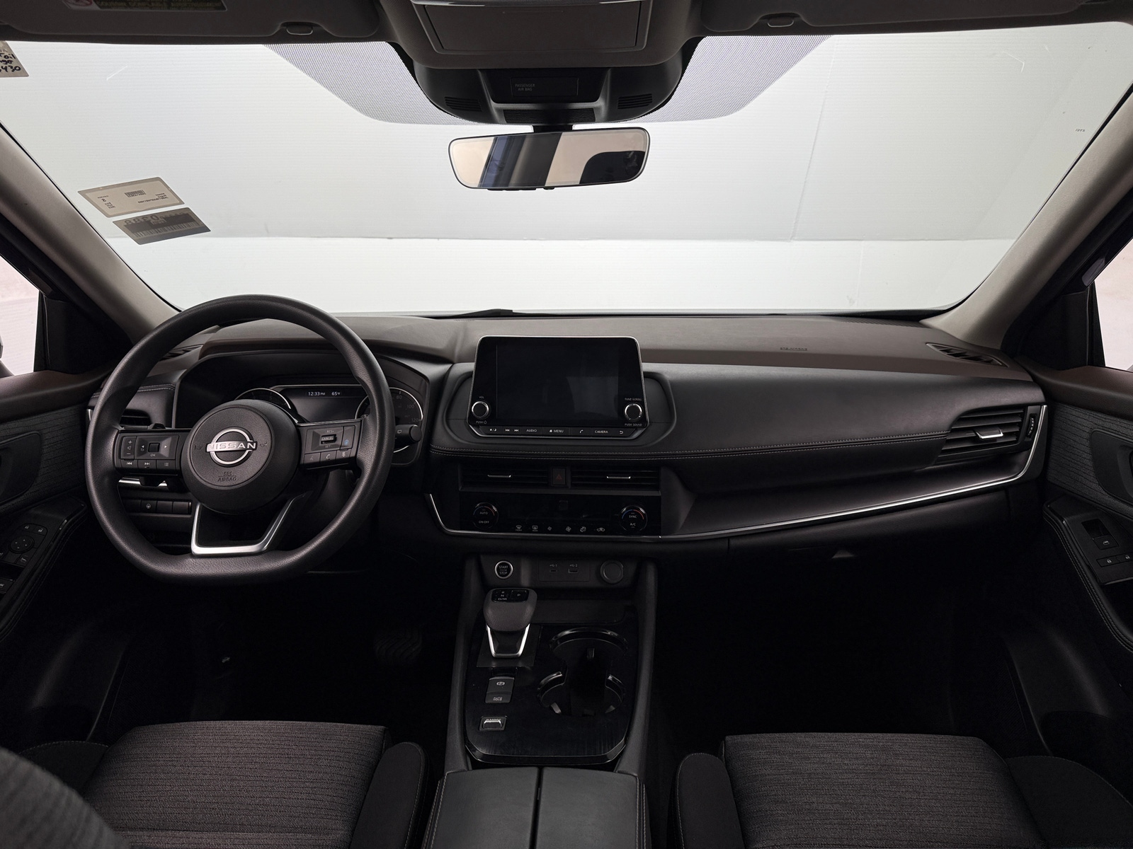 Thumbnail: 2023 Nissan Rogue - 3