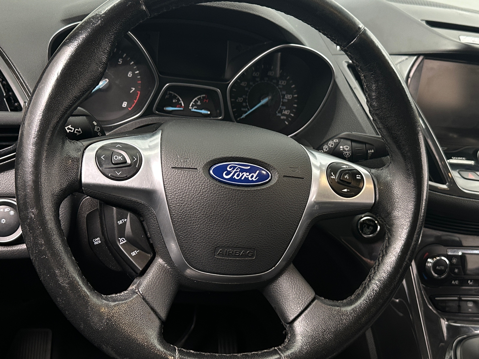 Thumbnail: 2015 Ford Escape - 4