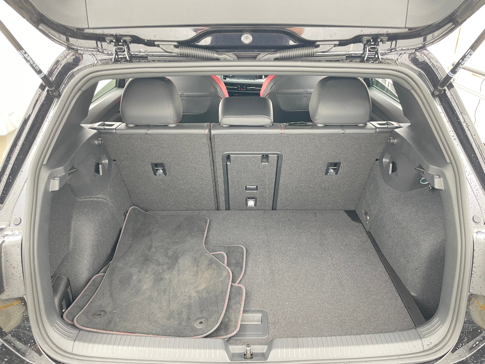 Thumbnail: 2024 Volkswagen Golf - 7