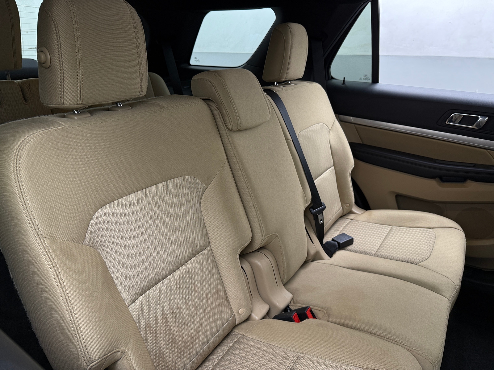Thumbnail: 2017 Ford Explorer - 6