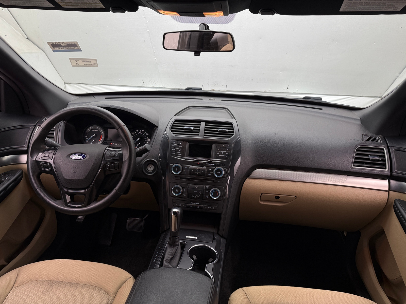 Thumbnail: 2017 Ford Explorer - 3