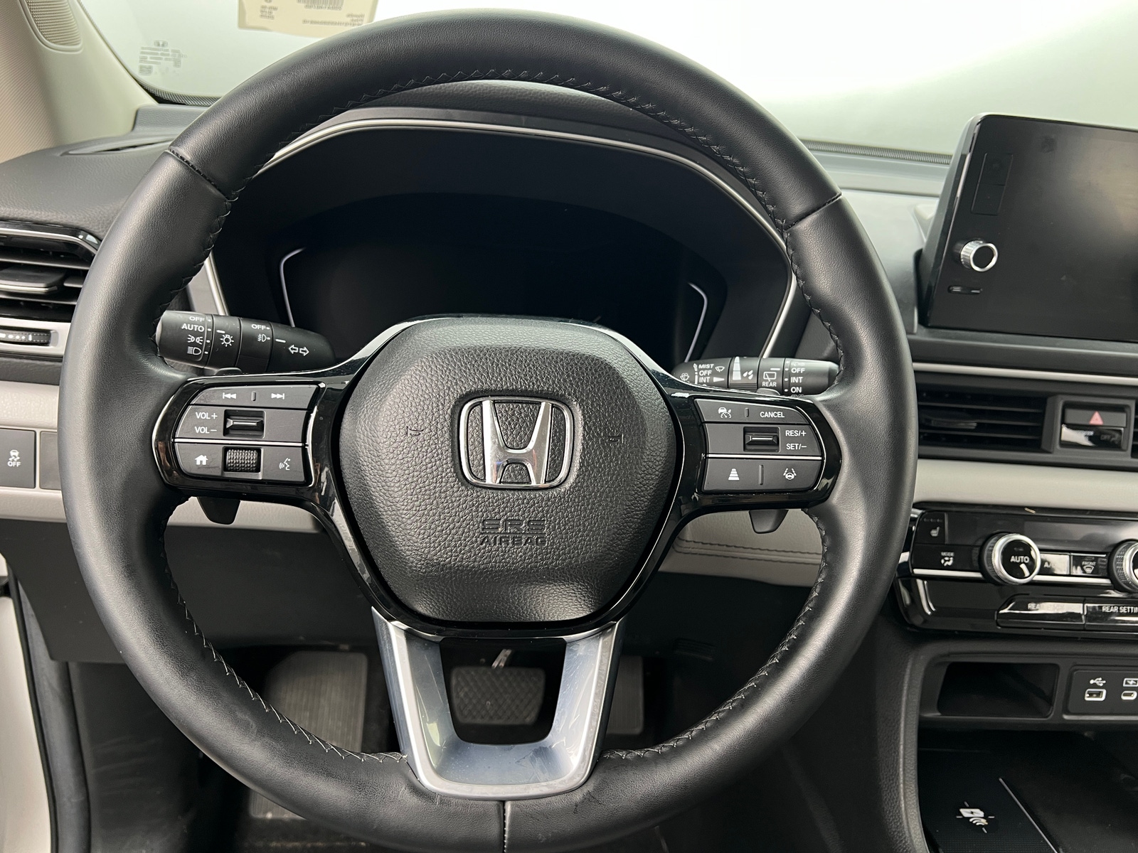 Thumbnail: 2025 Honda Pilot - 4