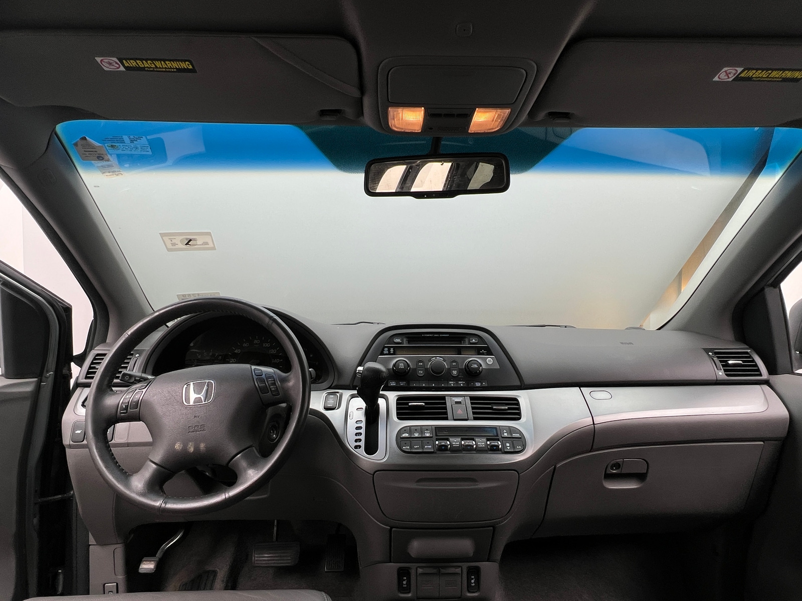 Thumbnail: 2010 Honda Odyssey - 2