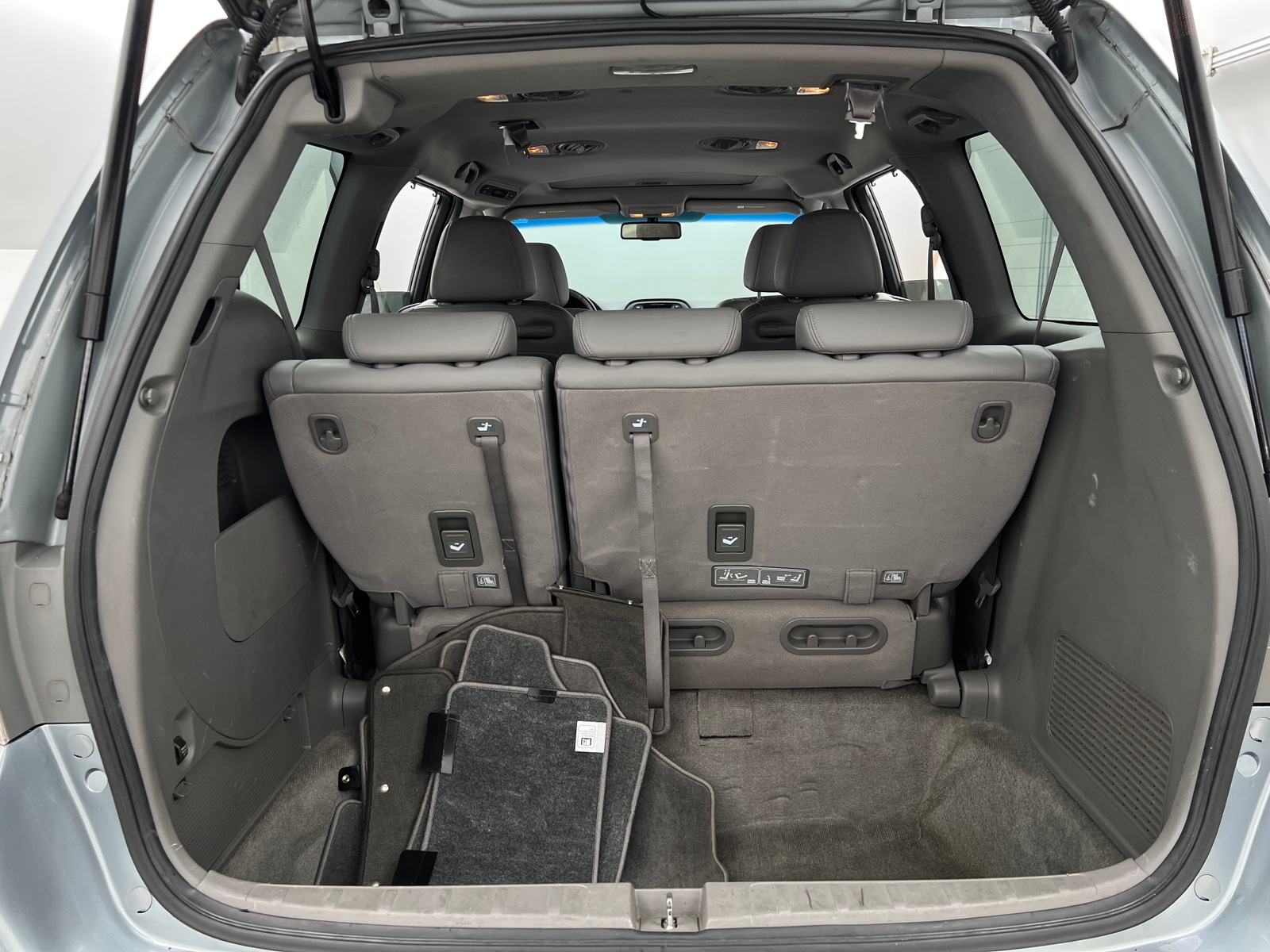 Thumbnail: 2010 Honda Odyssey - 6