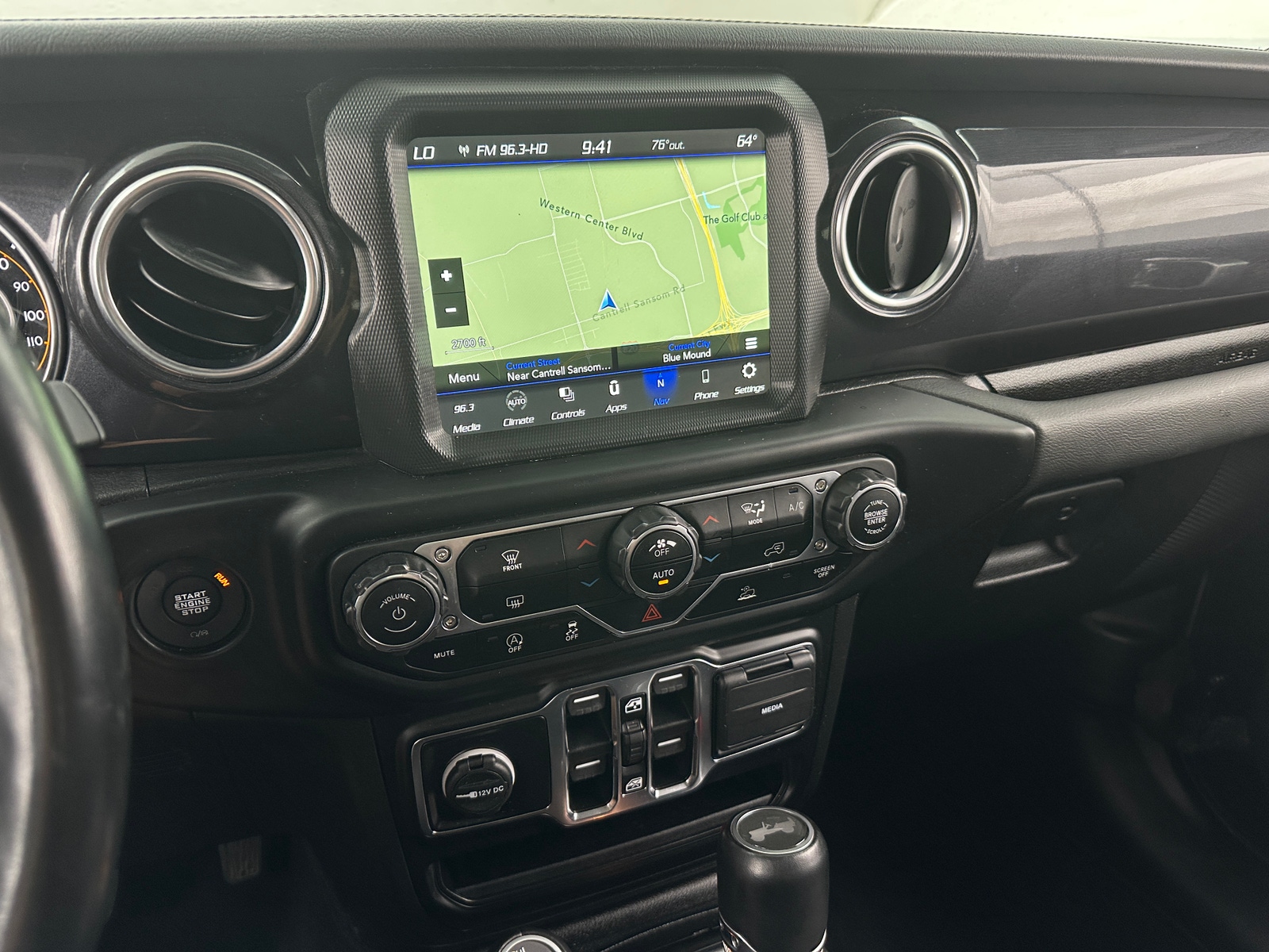 Thumbnail: 2022 Jeep Wrangler - 3