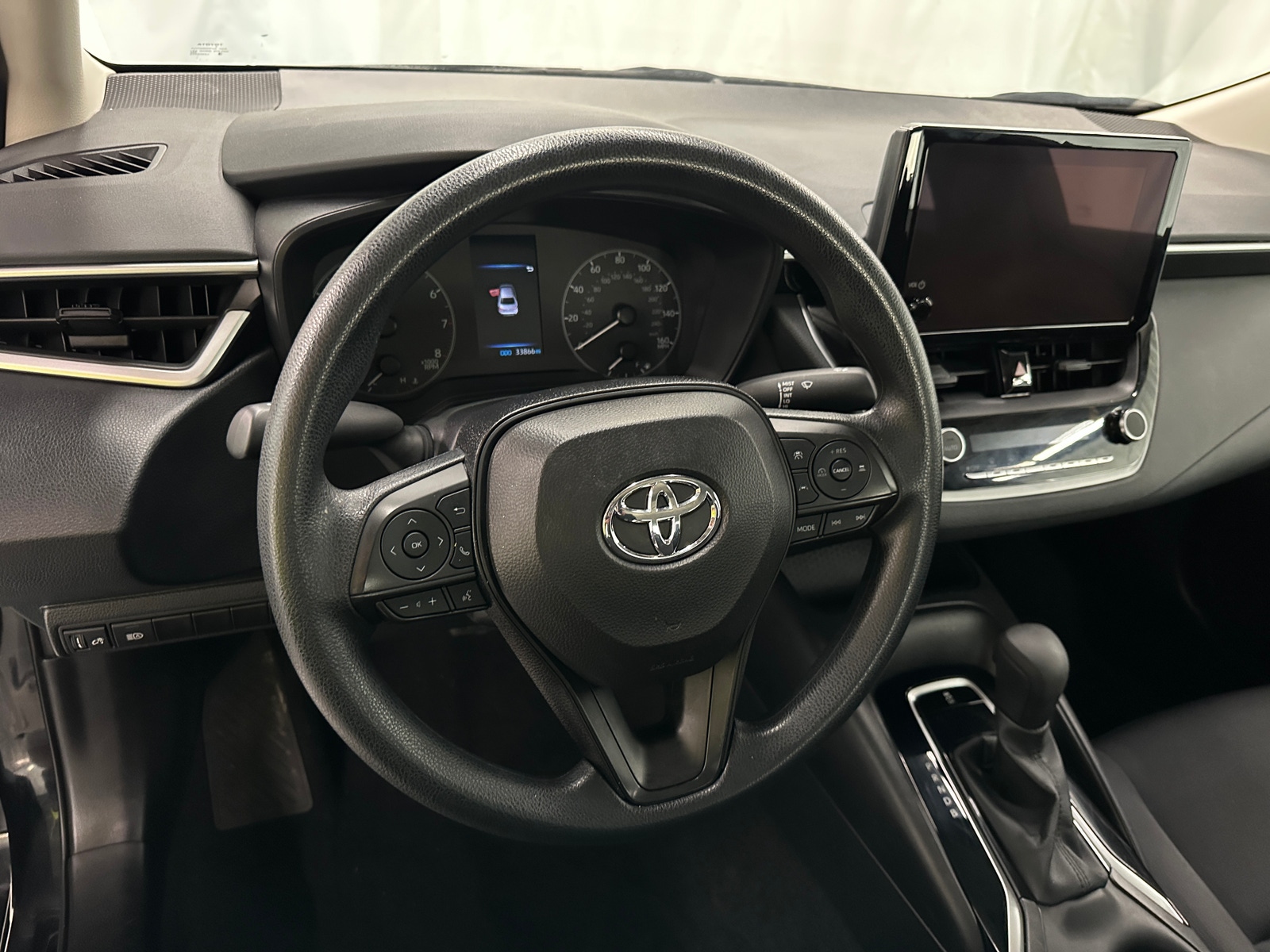 Thumbnail: 2024 Toyota Corolla - 5