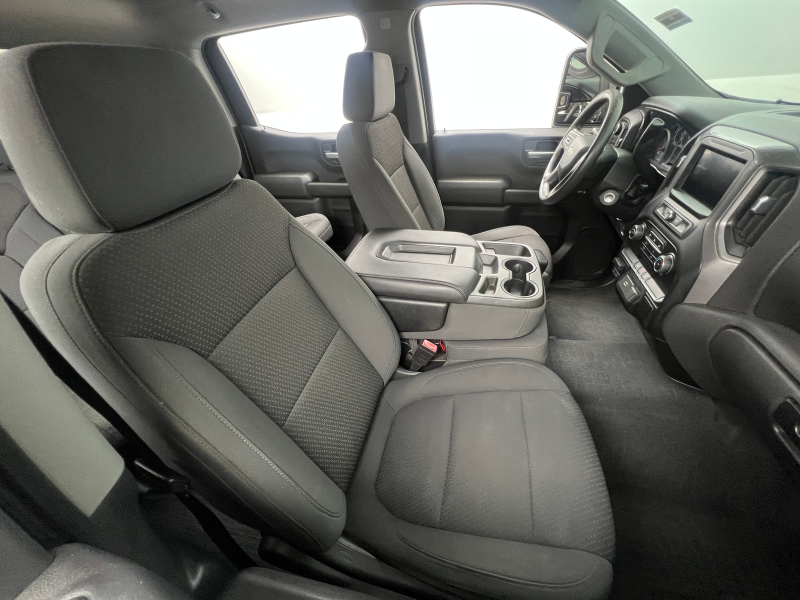 Thumbnail: 2020 Chevrolet Silverado 1500 - 2